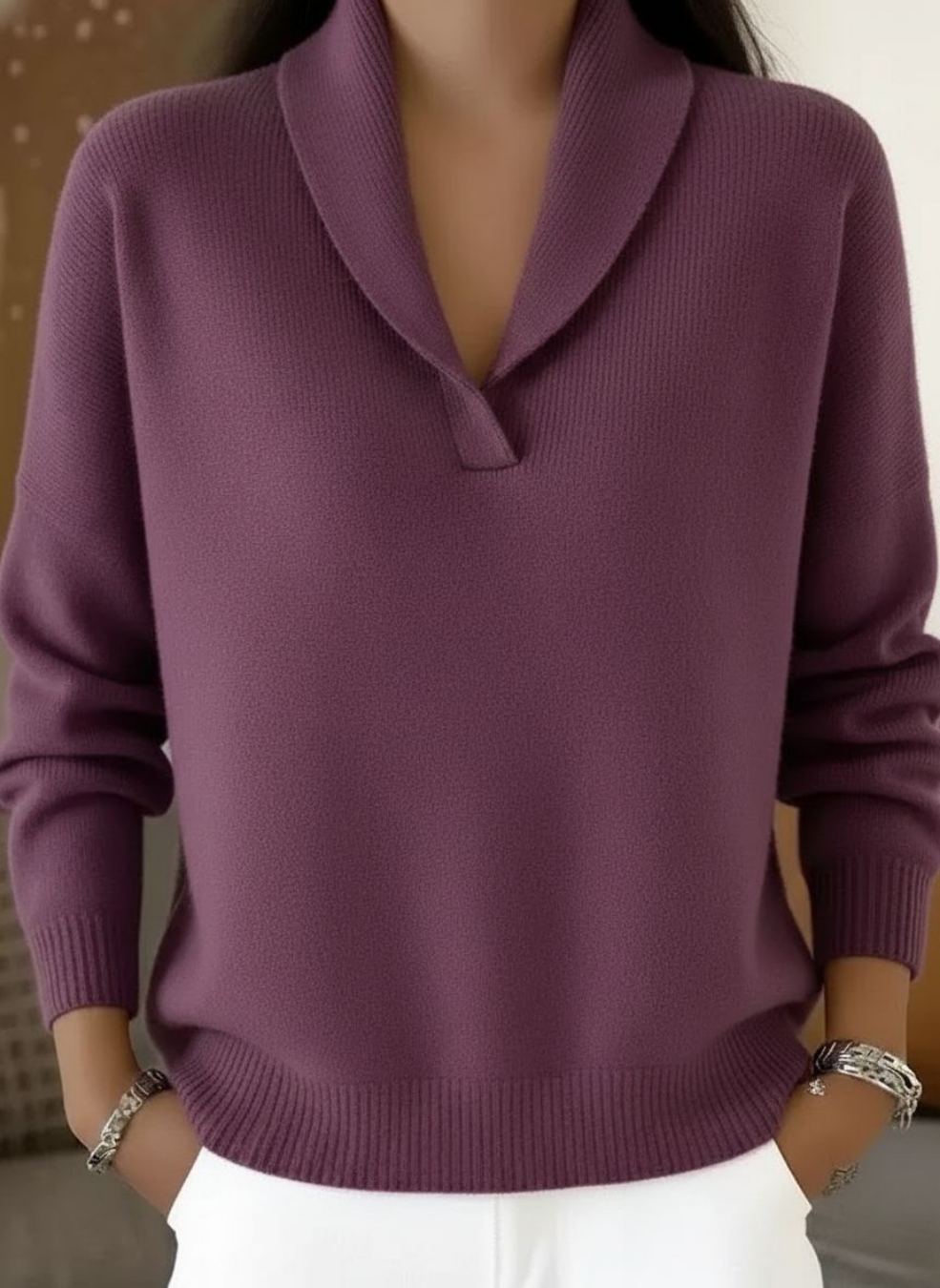 Nissy | V-Neck Sweater