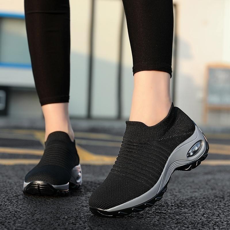 PREMIUM SNEAKERS WITH ARCH SUPPORT 2026