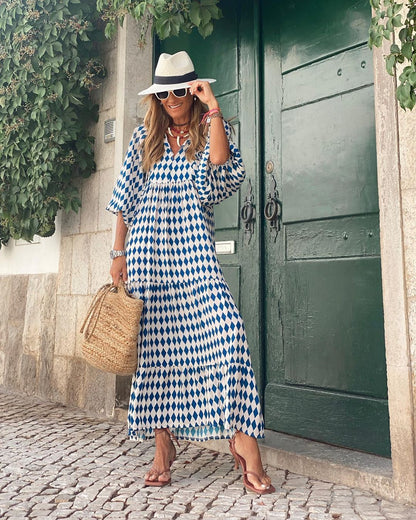 Viola | Timeless Floral Seaside Maxi Dress