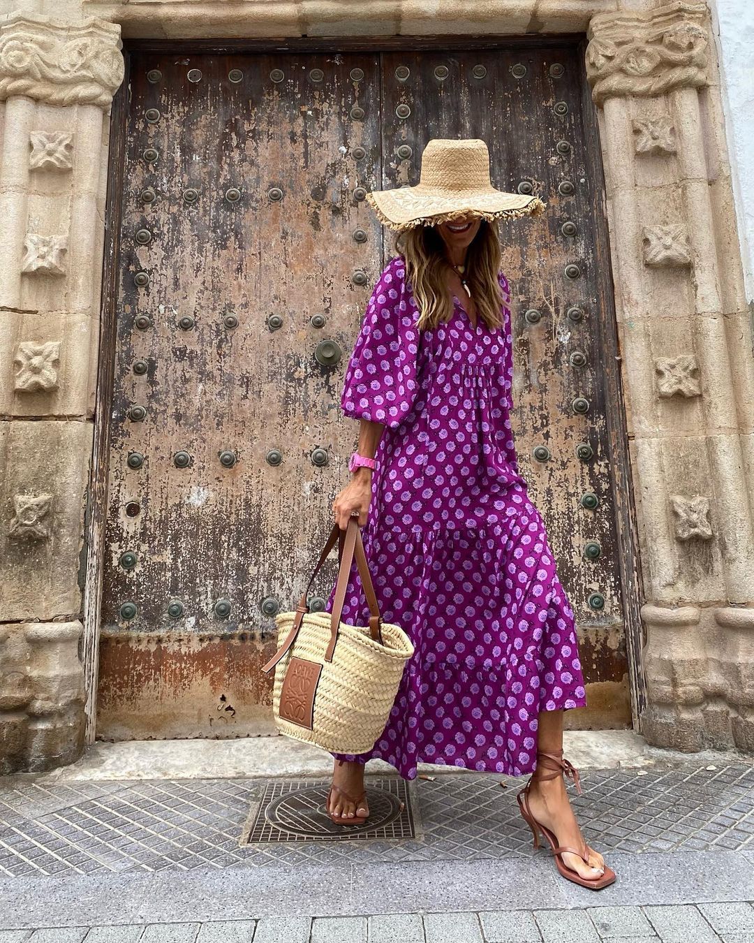 Viola | Timeless Floral Seaside Maxi Dress