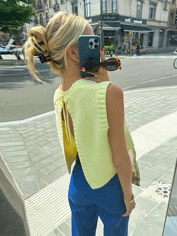 Women's Knitted Vest Cropped Open Back | Sleeveless