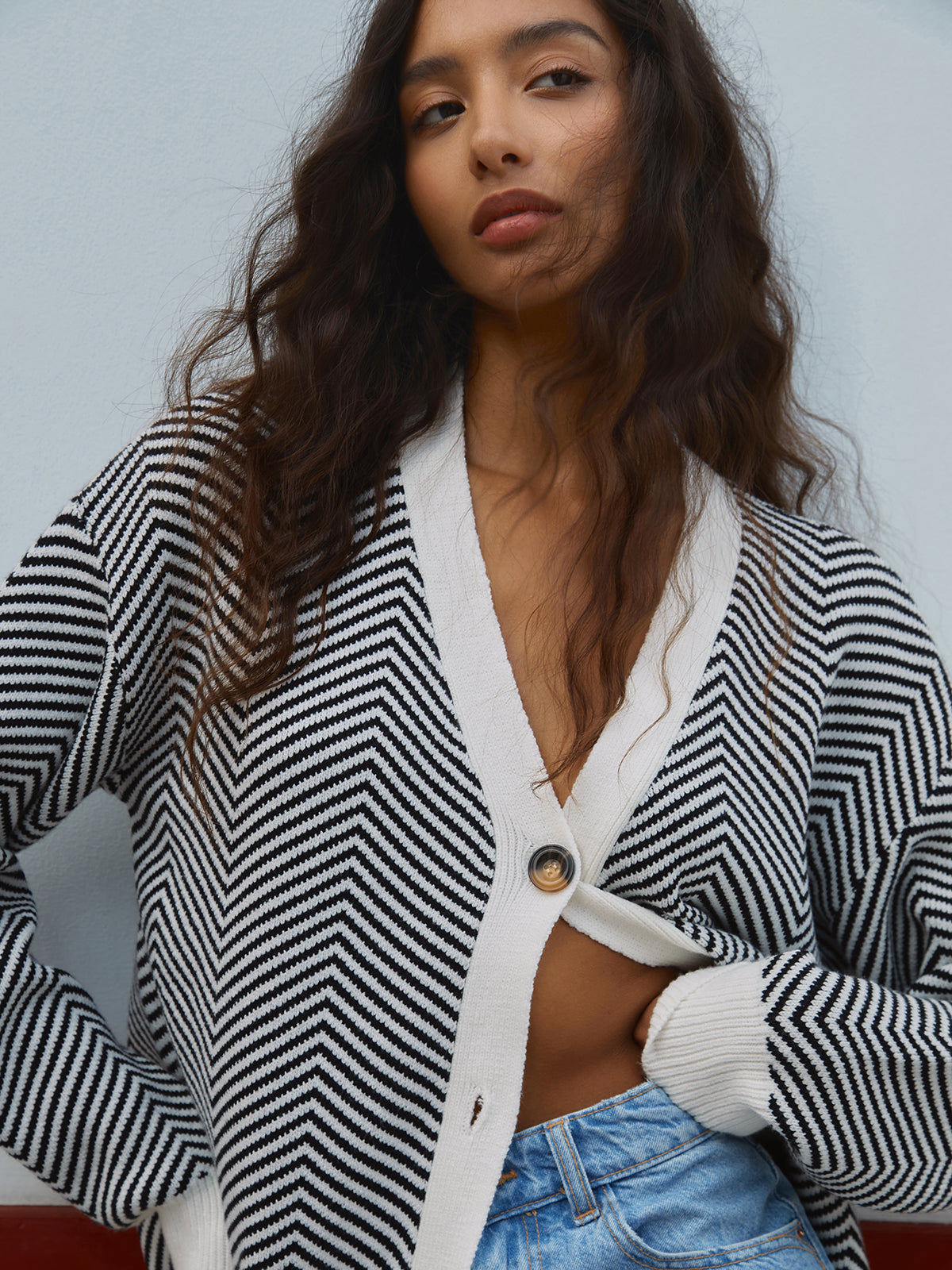 Women's Knit Cardigan with Chevron Stripes & V-Neck | Button Up