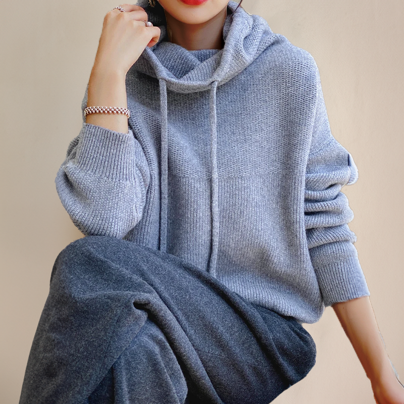 Deborah | Cashmere Cozy Hooded Pullover Style