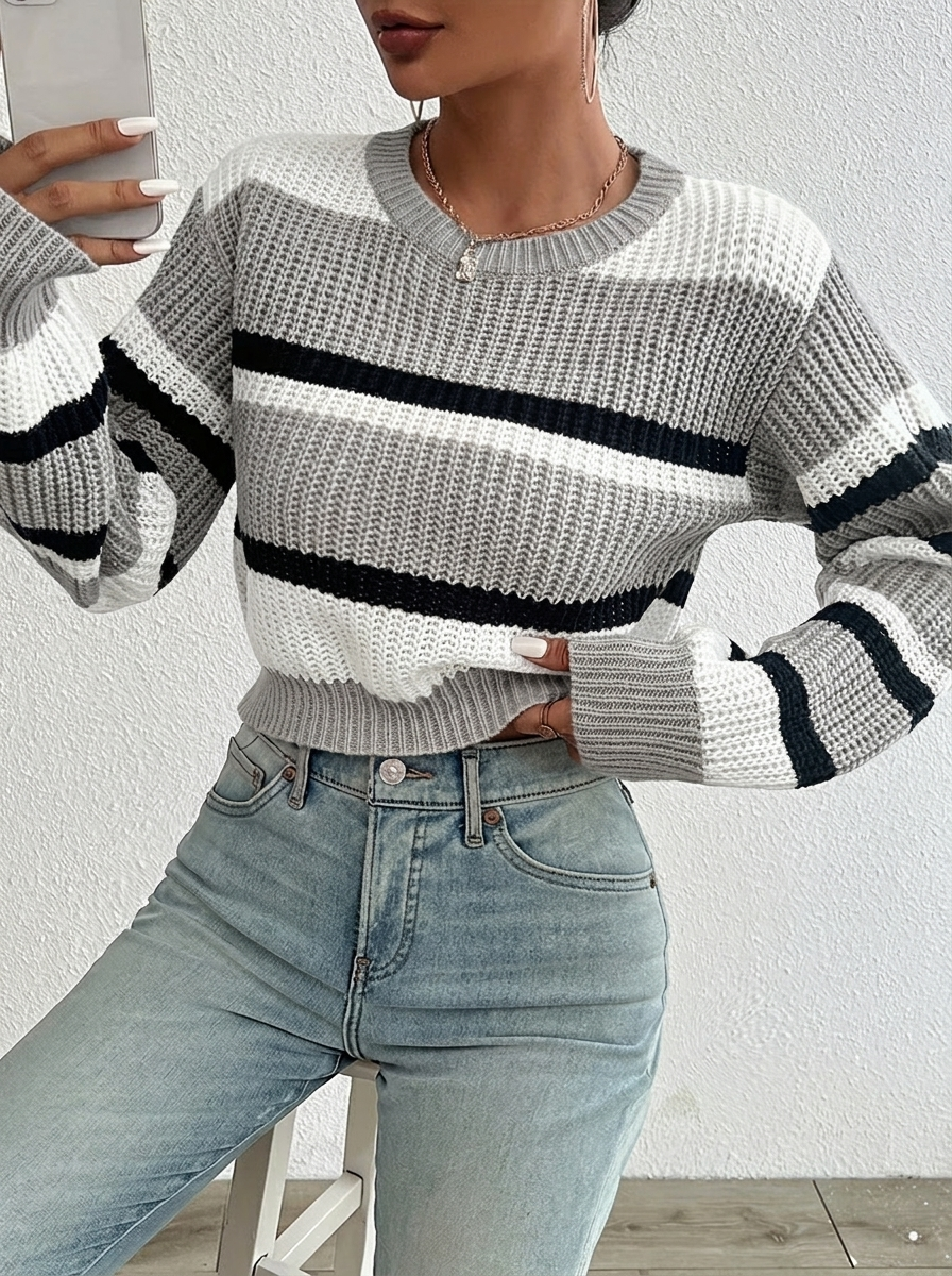 Women's Cropped Knitted Jumper | Striped